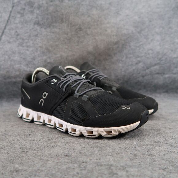 On Cloud Shoes Womens 9.5 Athletic Running Sport Active Cross Training Black Low - Picture 1 of 16